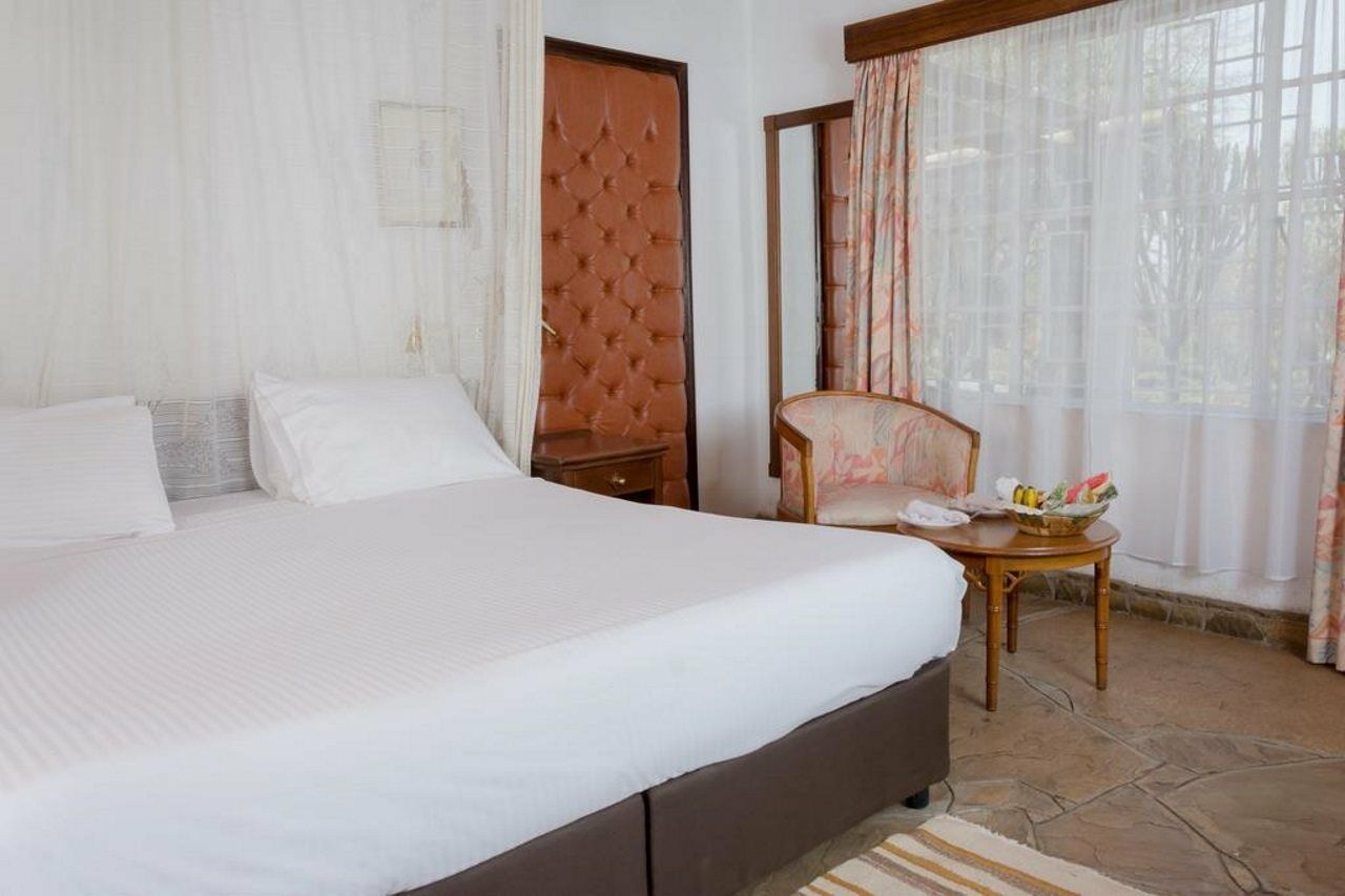 Jacaranda Lake Elementaita Lodge Gilgil Экстерьер фото